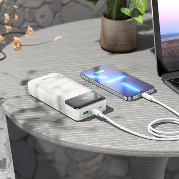 Hoco J102A Cool Figure - Power Bank Fast Charge PD20W + QC3.0 20000mAh – Image 9
