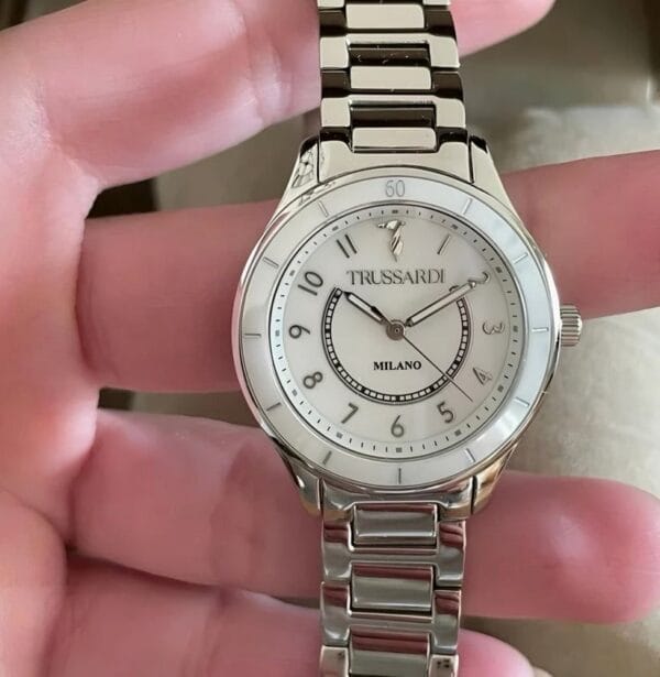 Montre Italienne pour Femme - Classique Argenté & Étanchéité 5 ATM – Image 9