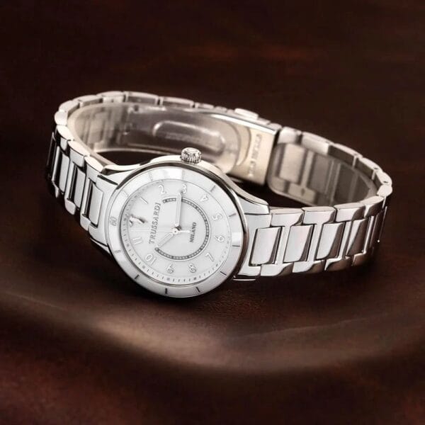 Montre Italienne pour Femme - Classique Argenté & Étanchéité 5 ATM – Image 2