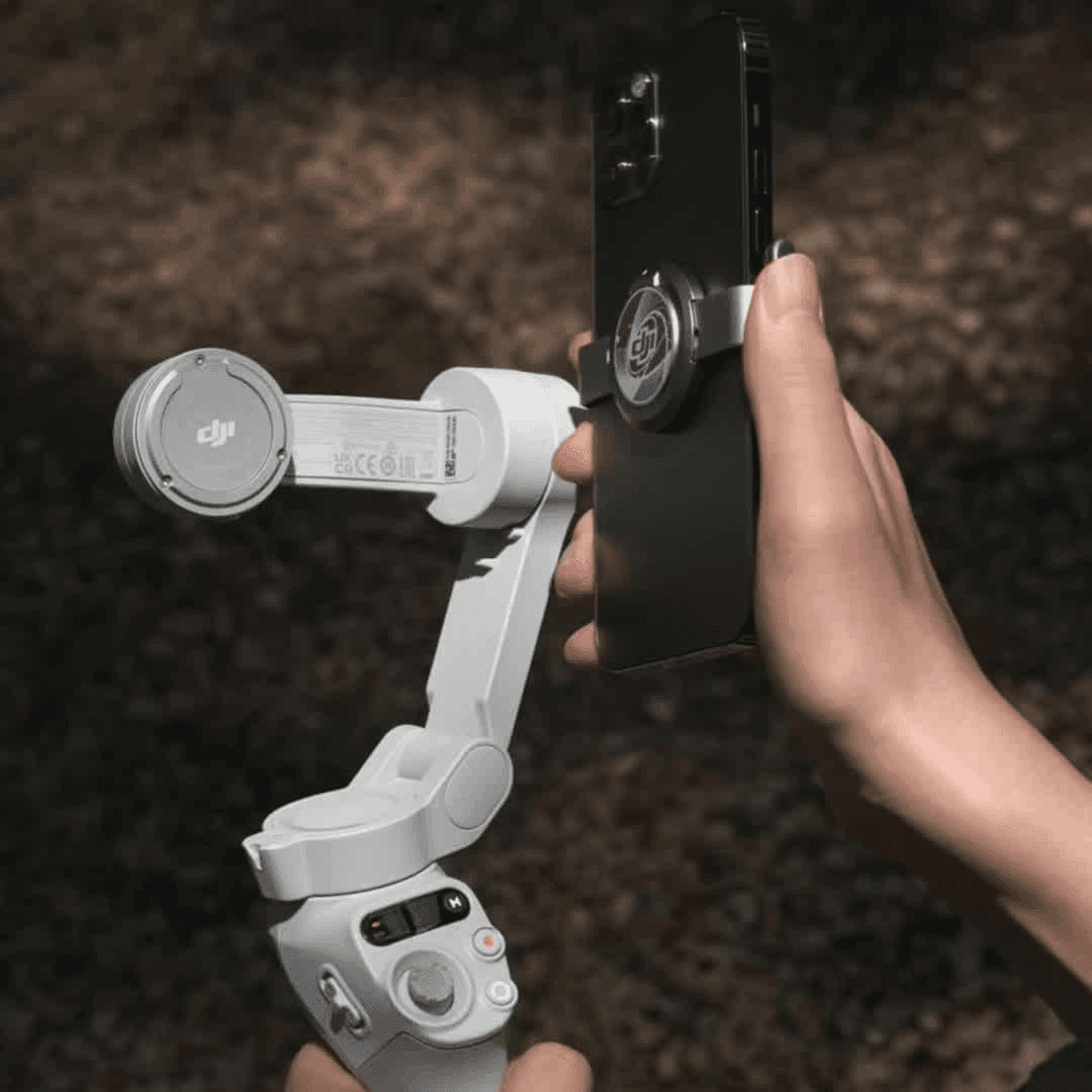 DJI Osmo Mobile SE – Stabilisateur Téléphone 3 Axes, ActiveTrack, Fixation Magnétique DJI Osmo Mobile SE – Stabilisateur Téléphone 3 Axes, ActiveTrack, Fixation Magnétique – Image 16