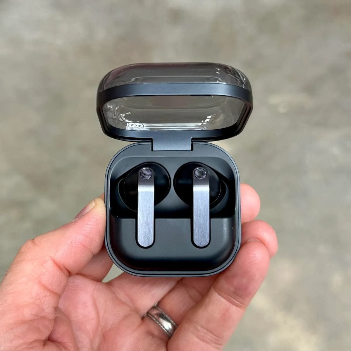 Samsung Galaxy Buds4 Pro — Écouteurs Bluetooth 6.1 | 6 Micros | ANC Adaptatif Samsung Galaxy Buds4 Pro — Écouteurs Bluetooth 6.1 | 6 Micros | ANC Adaptatif – Image 18